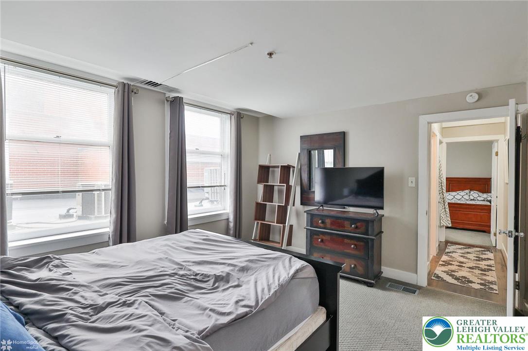 535 Main Street 16 Property Photo 14