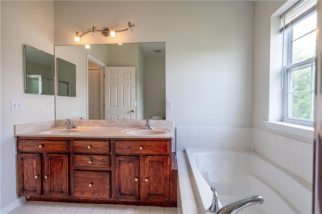 1035 Jervin Drive Property Photo 32