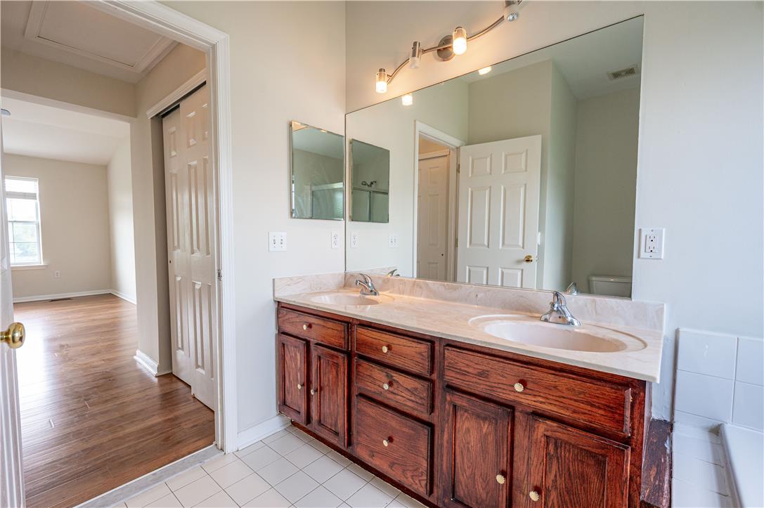 1035 Jervin Drive Property Photo 35
