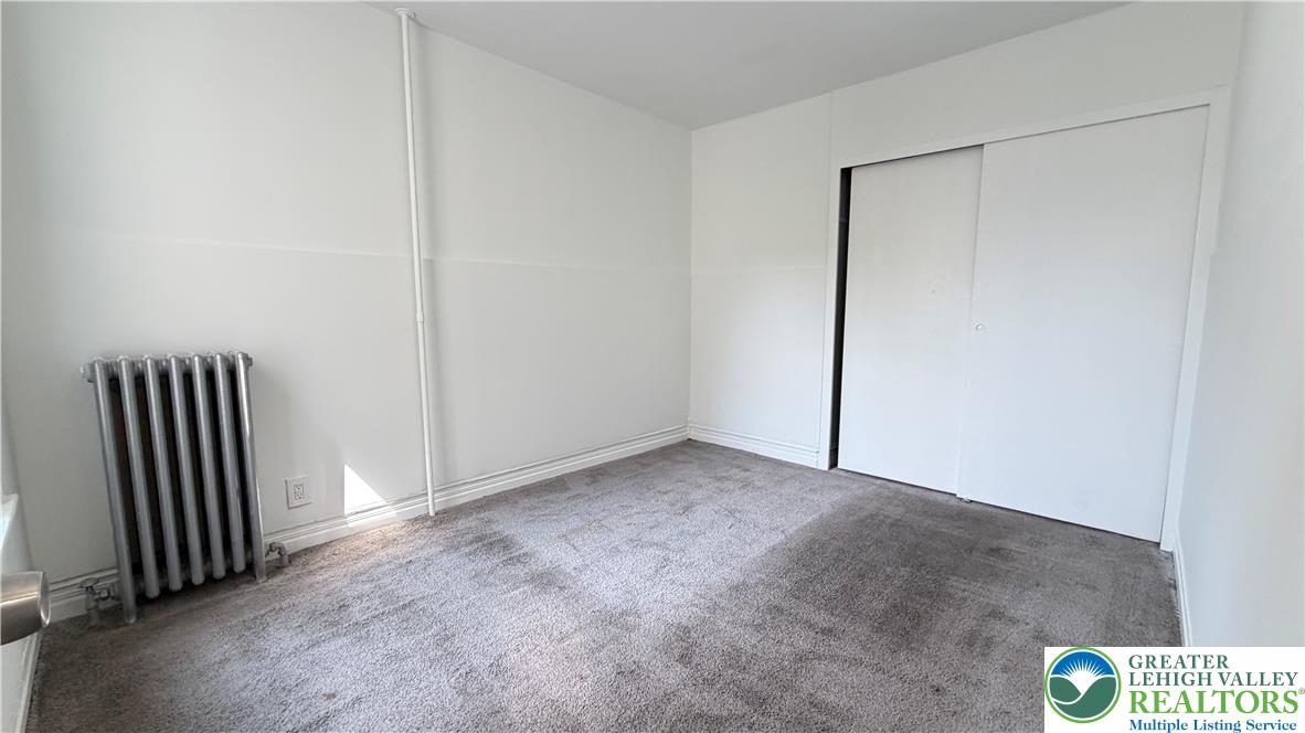 728 North Railroad Street Property Photo 14