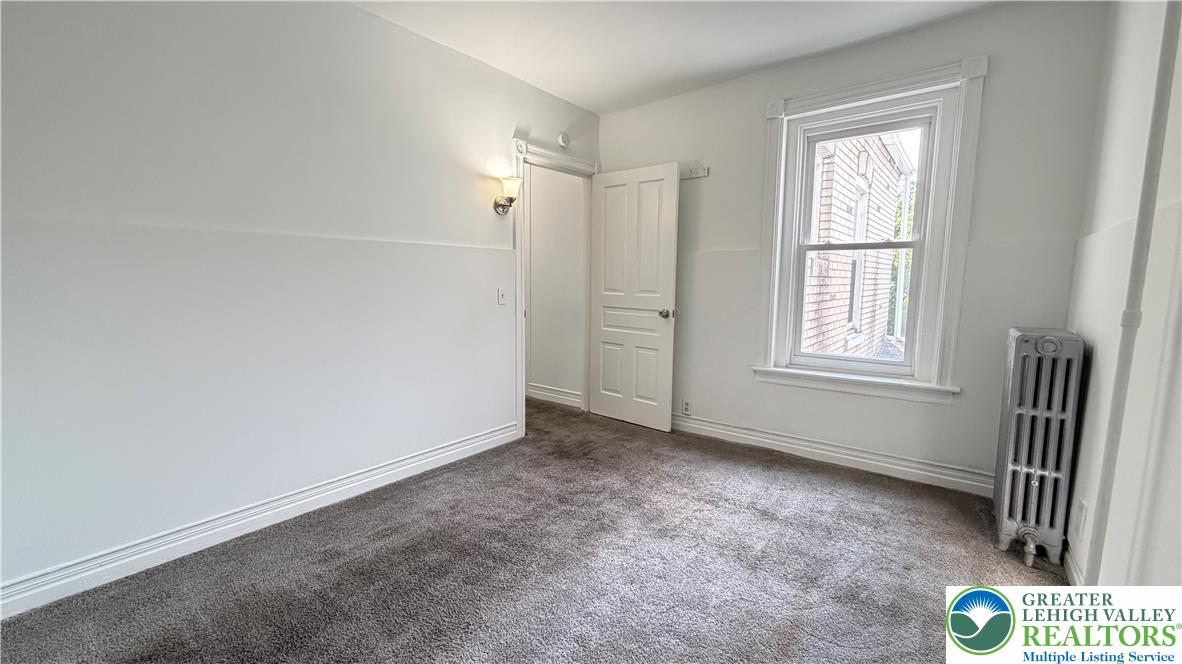 728 North Railroad Street Property Photo 15