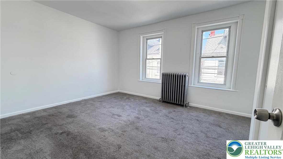 728 North Railroad Street Property Photo 16