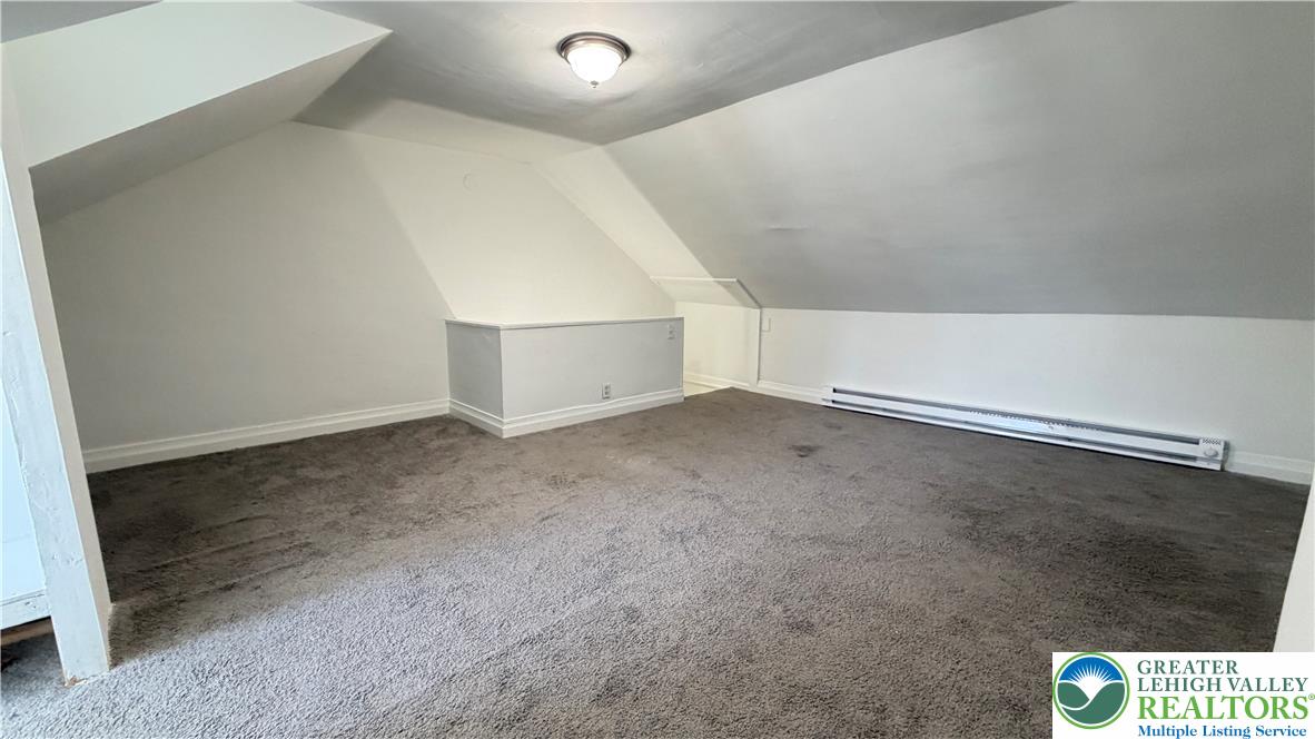 728 North Railroad Street Property Photo 19