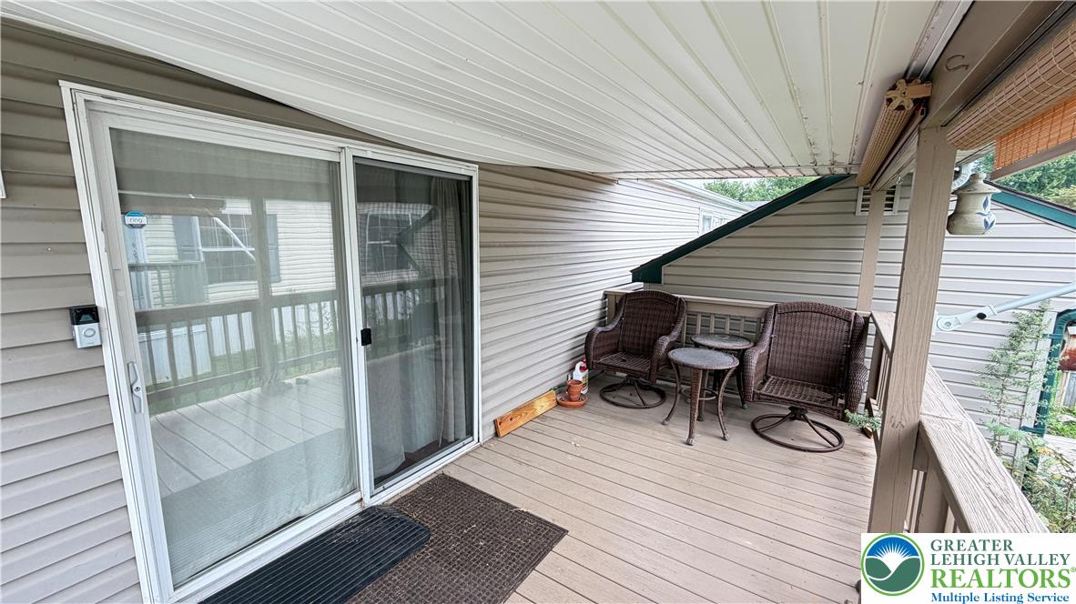3130 Sherman Drive Property Photo 5