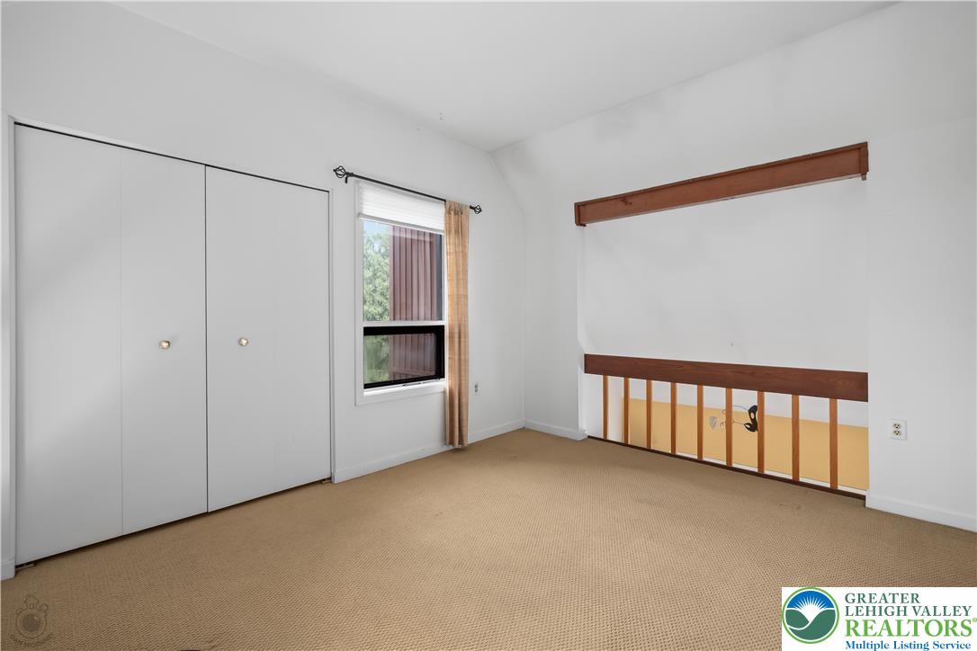 7942 Woodsbluff Run Property Photo 27