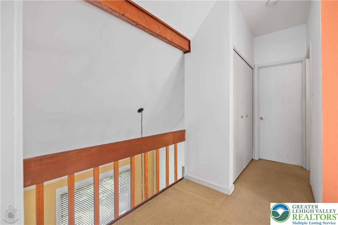 7942 Woodsbluff Run Property Photo 28