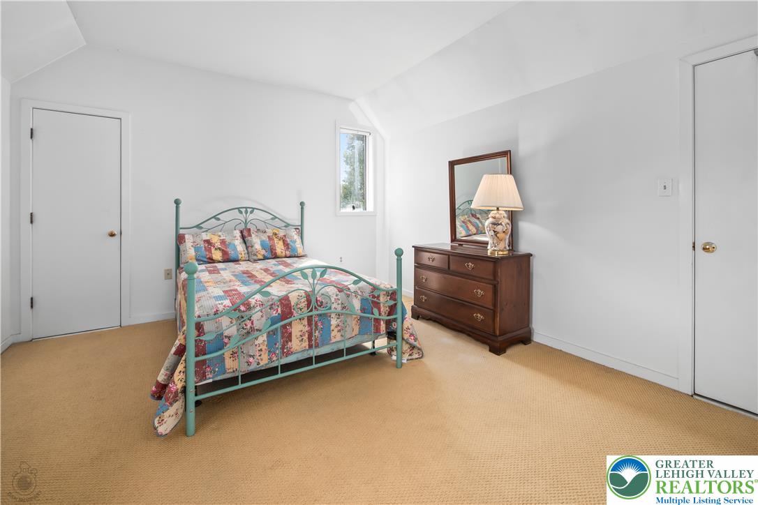 7942 Woodsbluff Run Property Photo 30