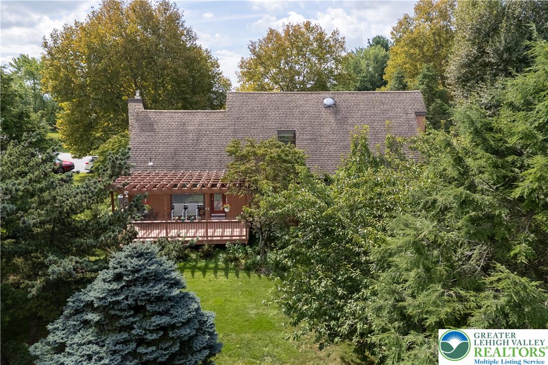 7942 Woodsbluff Run Property Photo 43