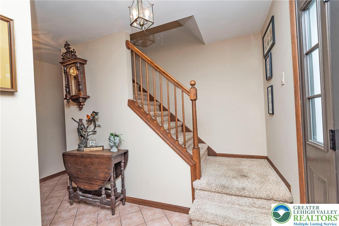 419 Crestmont Street Property Photo 28