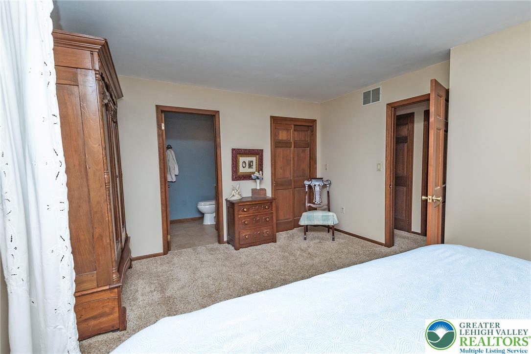 419 Crestmont Street Property Photo 30