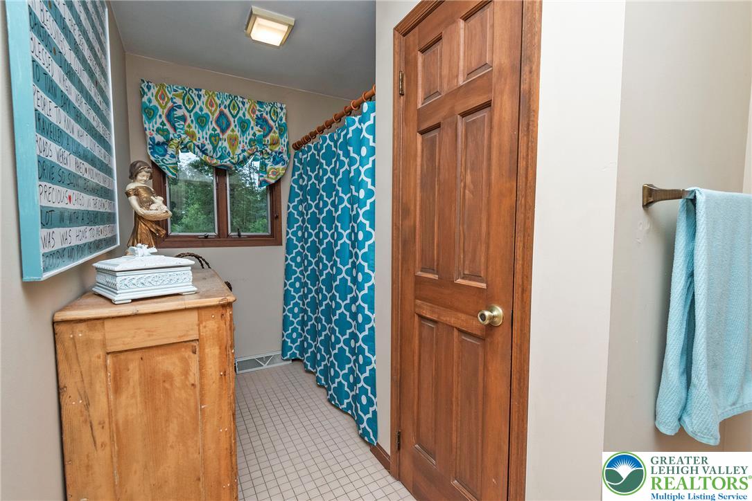 419 Crestmont Street Property Photo 42