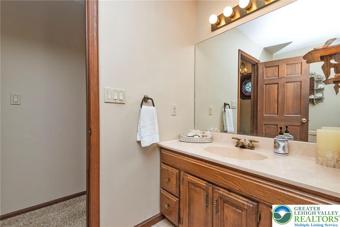 419 Crestmont Street Property Photo 43