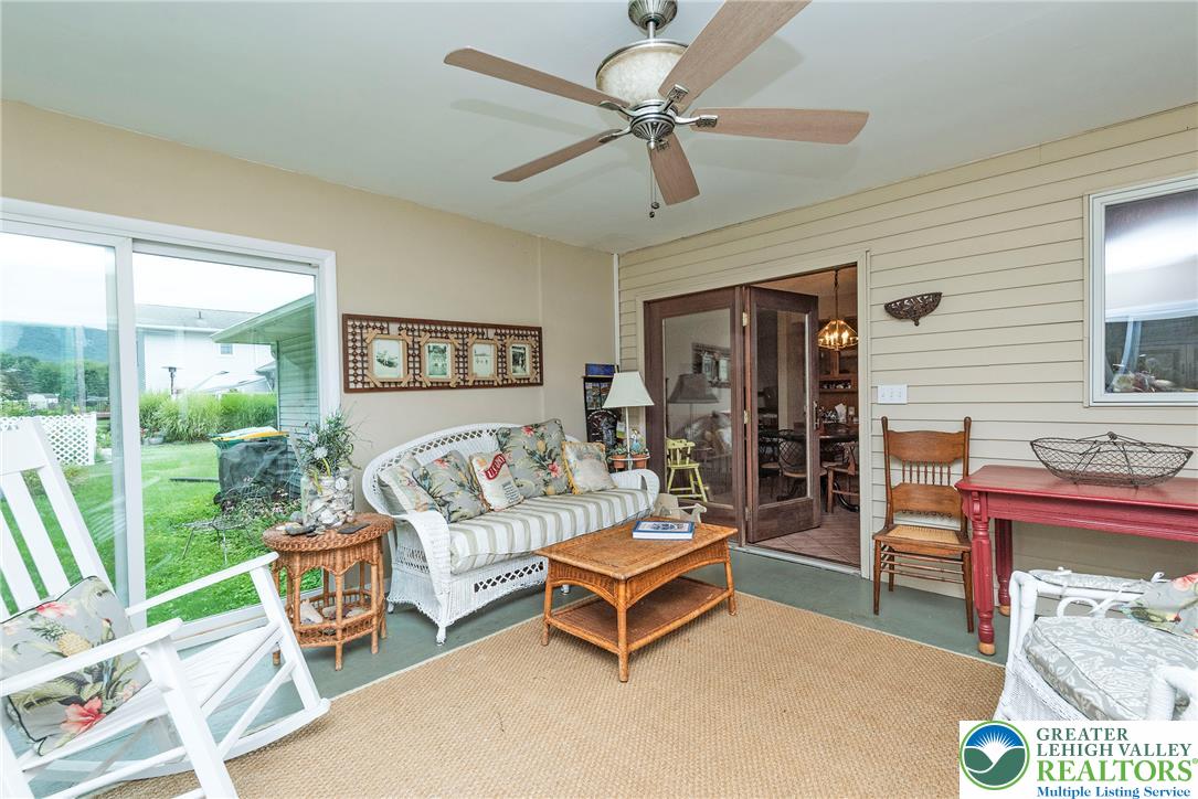419 Crestmont Street Property Photo 48