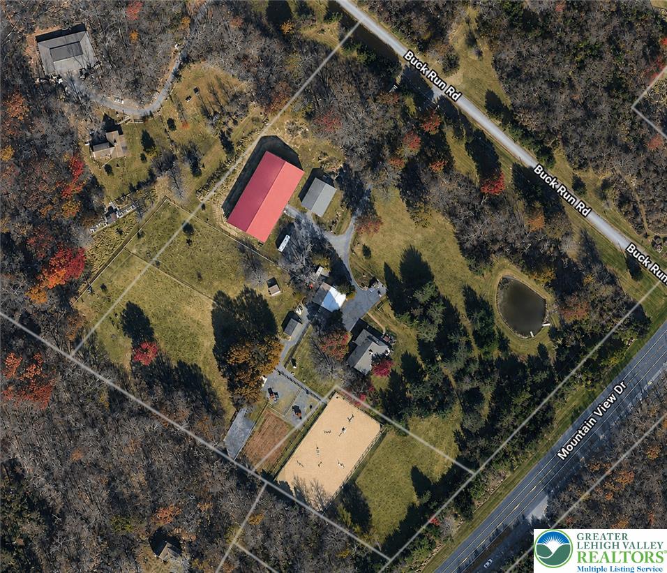 2053 Mountain View Drive Property Photo 1