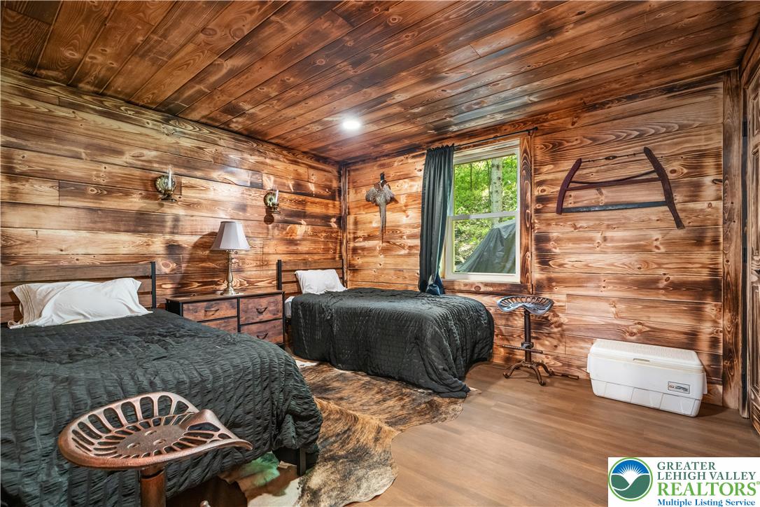 375 Rustic Lane Property Photo 37
