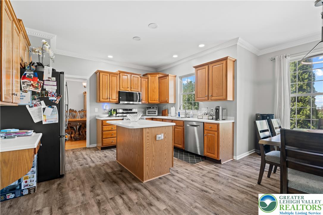 2305 Aberdeen Way Property Photo 17