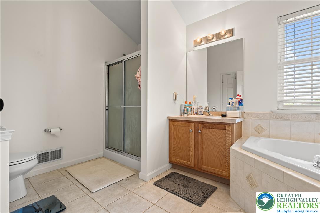 2305 Aberdeen Way Property Photo 35