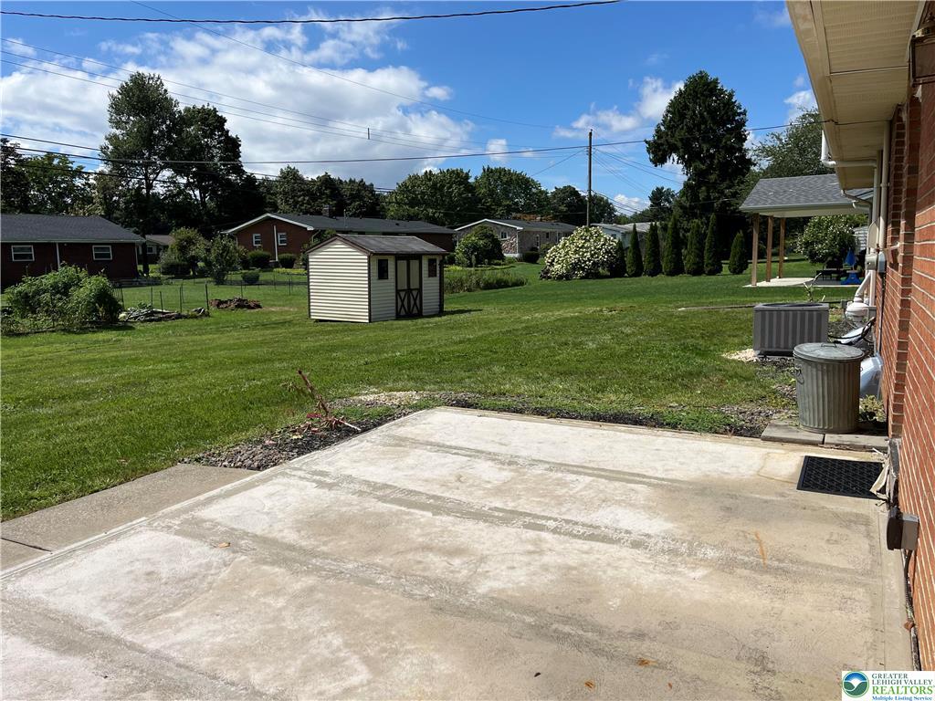 1621 Chippendale Circle Property Photo 12