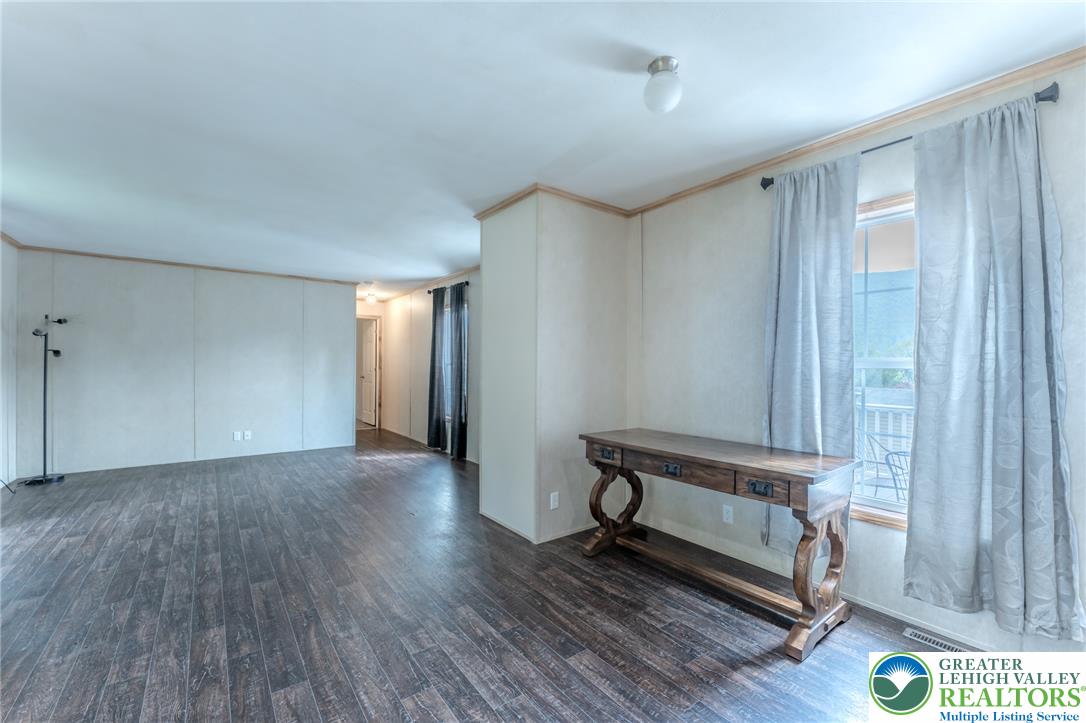 2 Chestnut Ridge Circle Property Photo 13