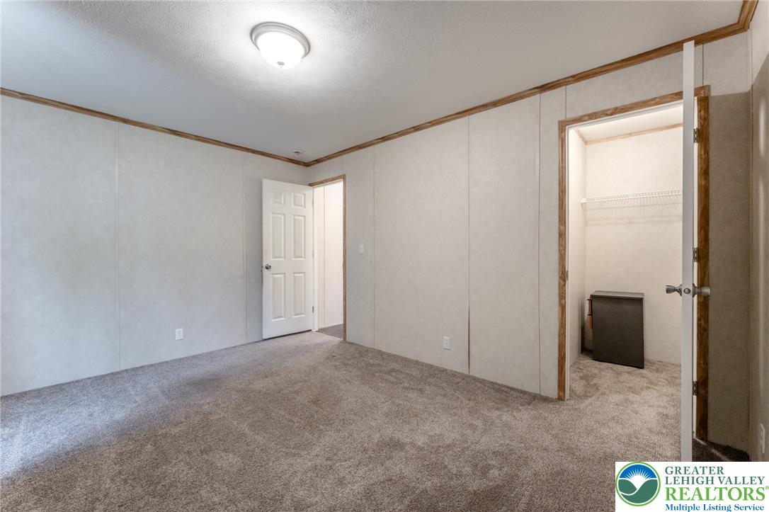 2 Chestnut Ridge Circle Property Photo 22