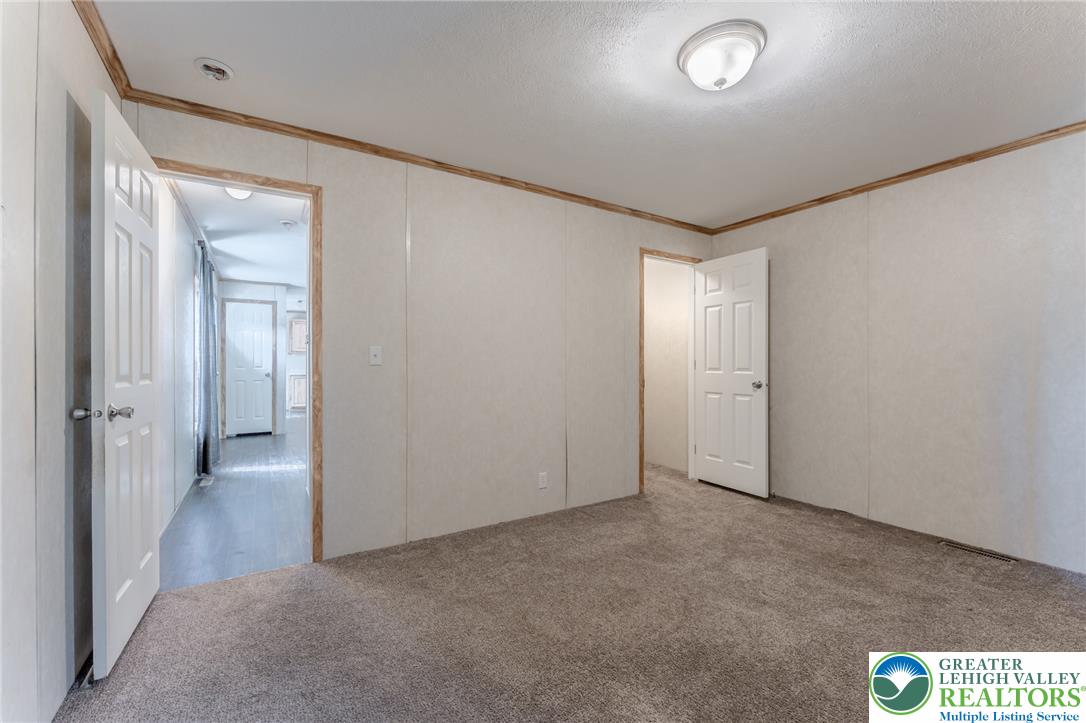 2 Chestnut Ridge Circle Property Photo 23
