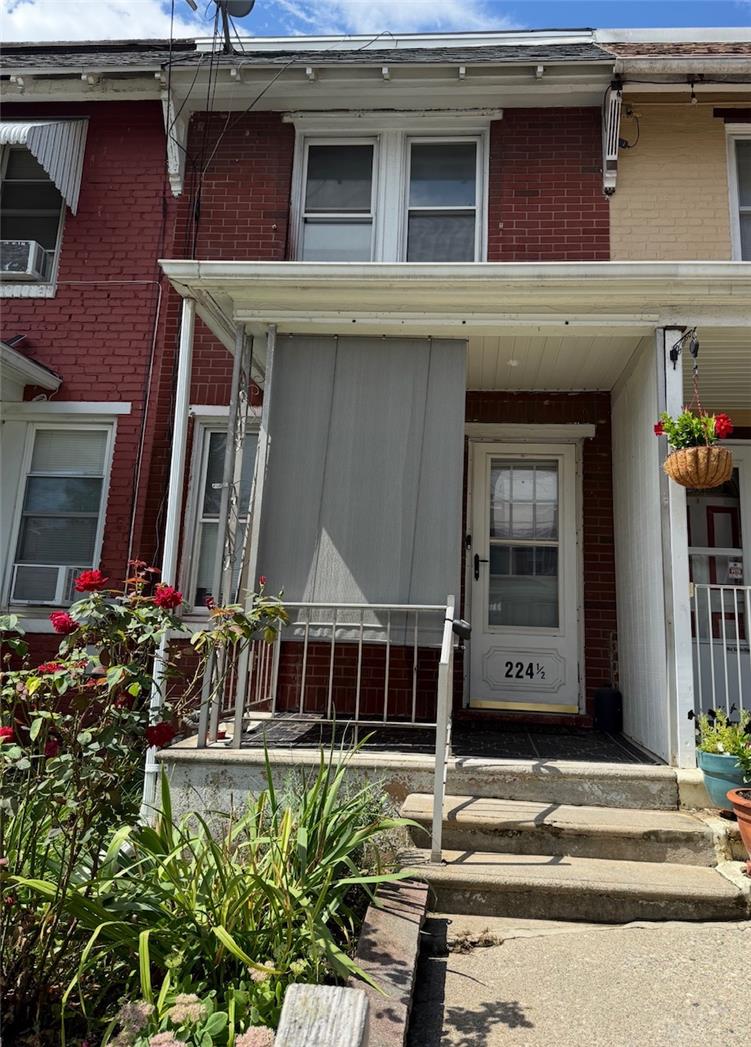 224 Clearfield Street Property Photo 1