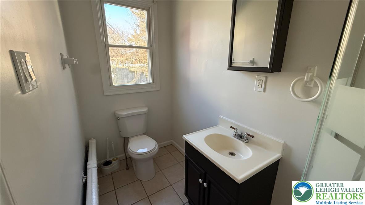 1251 Northampton Street Property Photo 9