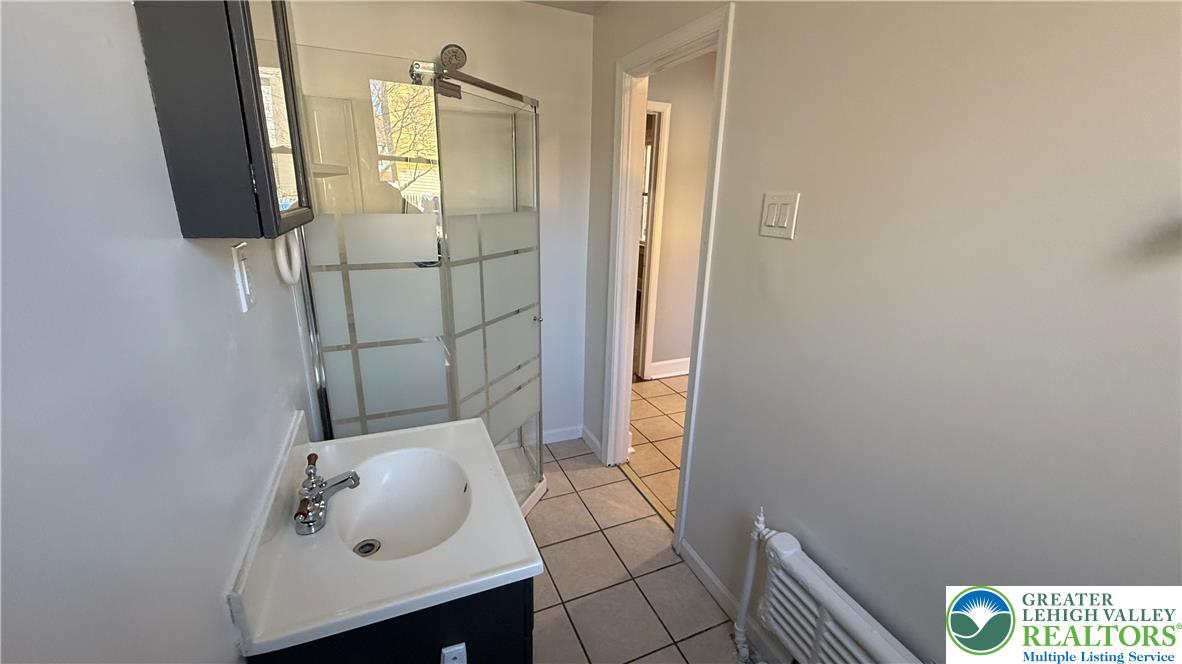1251 Northampton Street Property Photo 10