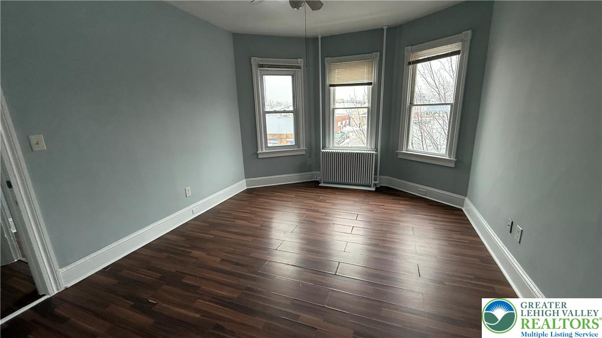 1251 Northampton Street Property Photo 28