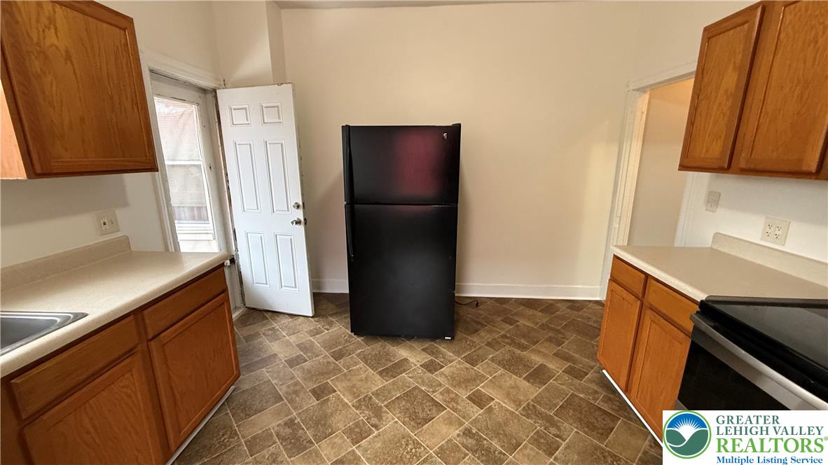 1251 Northampton Street Property Photo 34