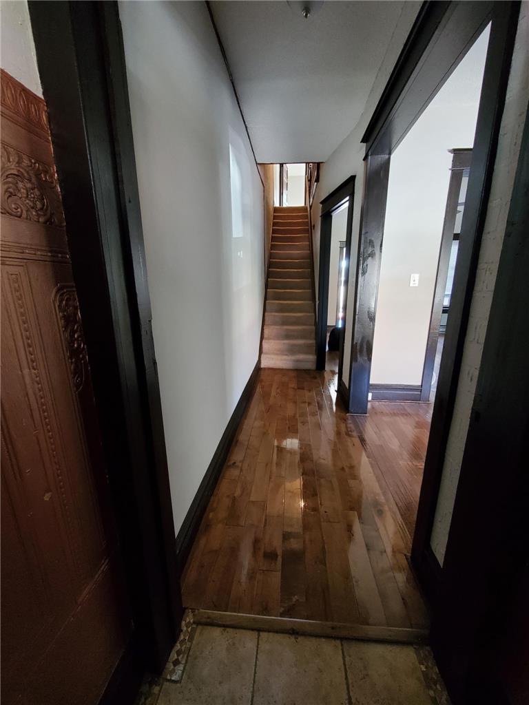 1841 Lincoln Avenue Property Photo 4