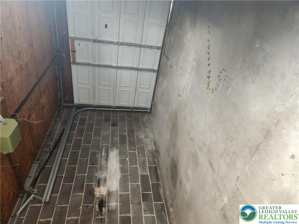 1841 Lincoln Avenue Property Photo 19
