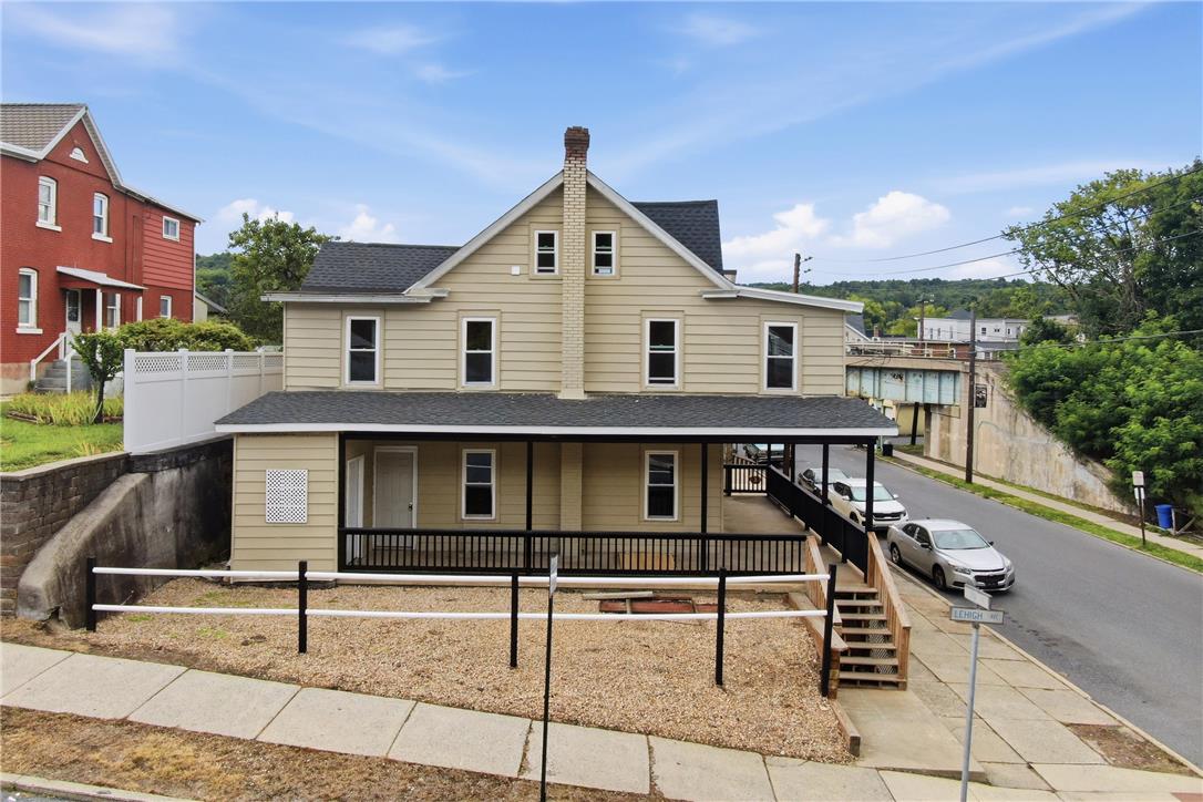 509 3rd Street Property Photo 5