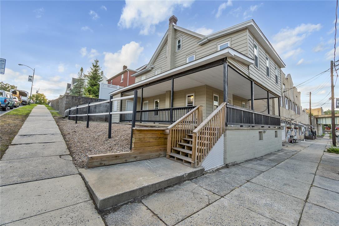 509 3rd Street Property Photo 8