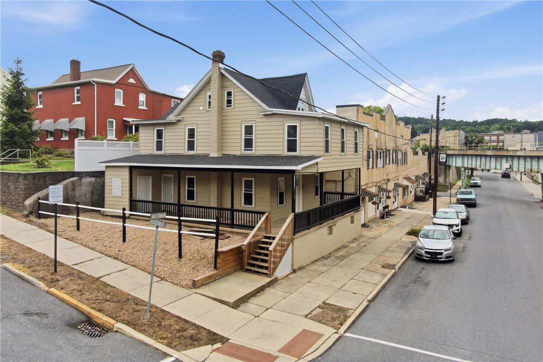 509 3rd Street Property Photo 12