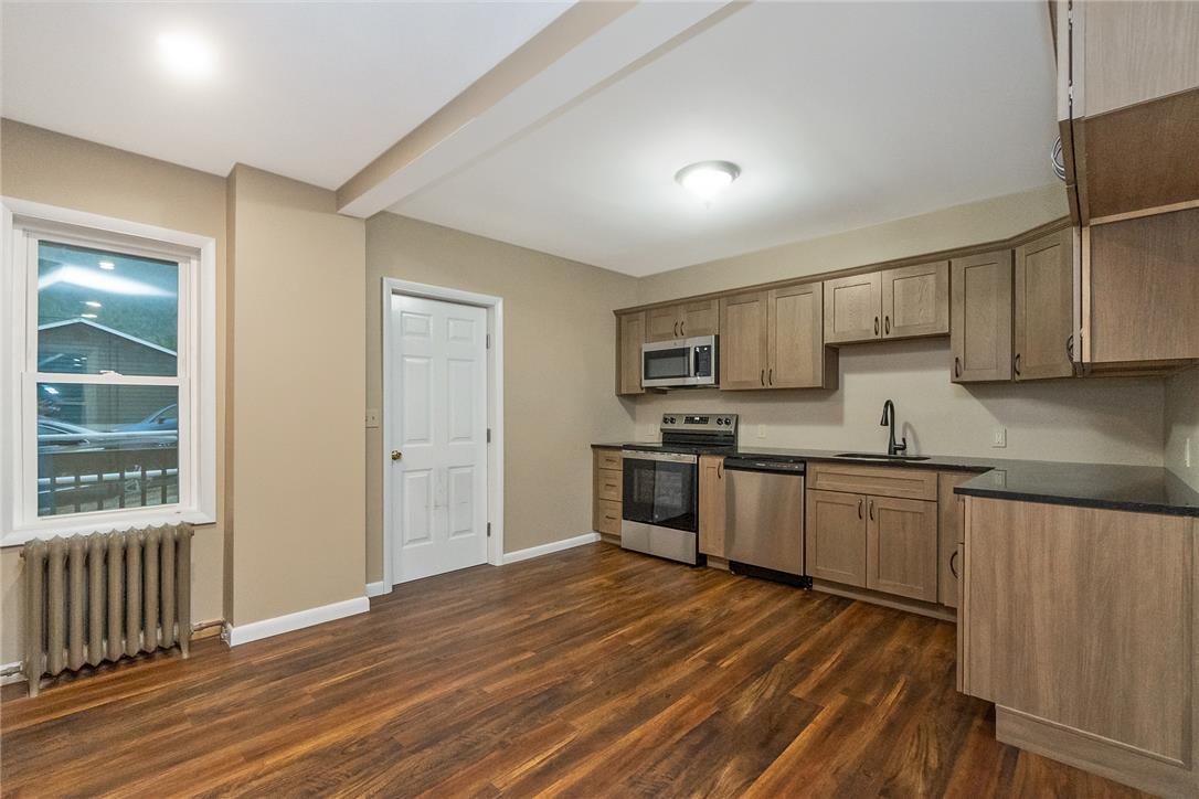 509 3rd Street Property Photo 34