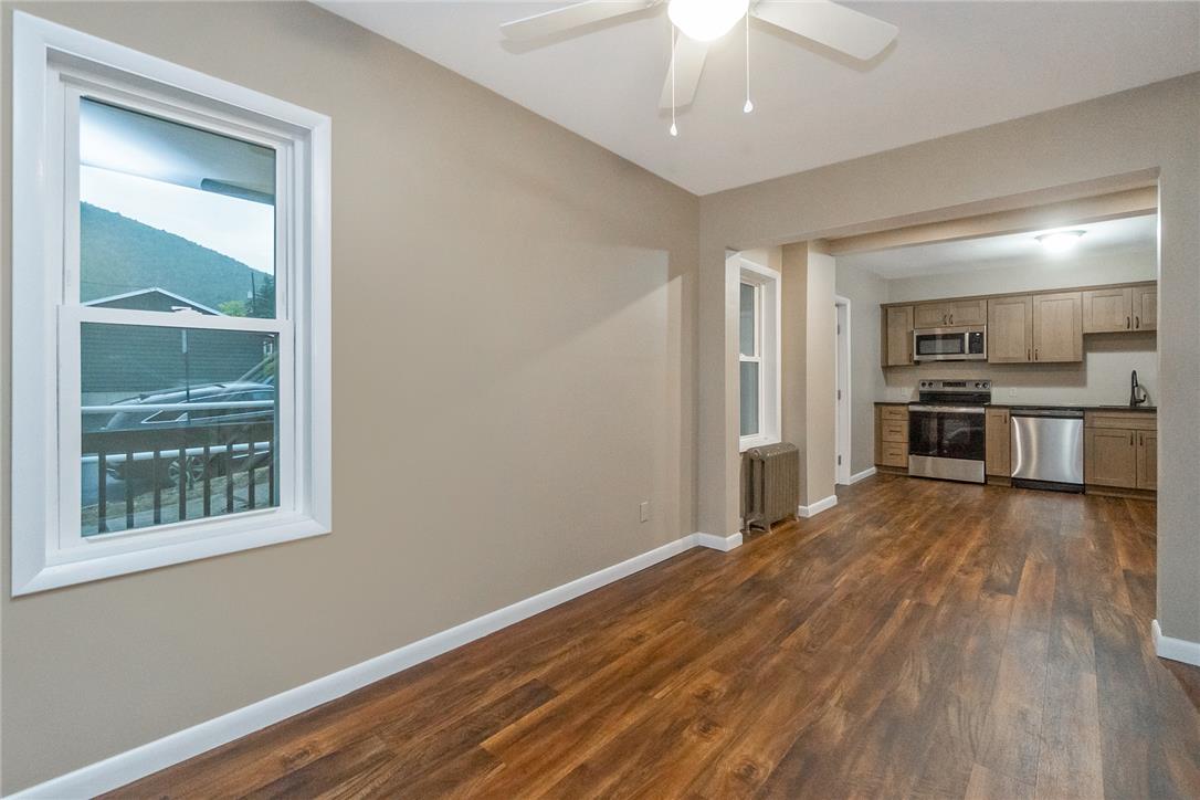 509 3rd Street Property Photo 42