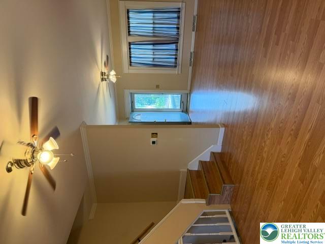 2107 West Broad Street Property Photo 6