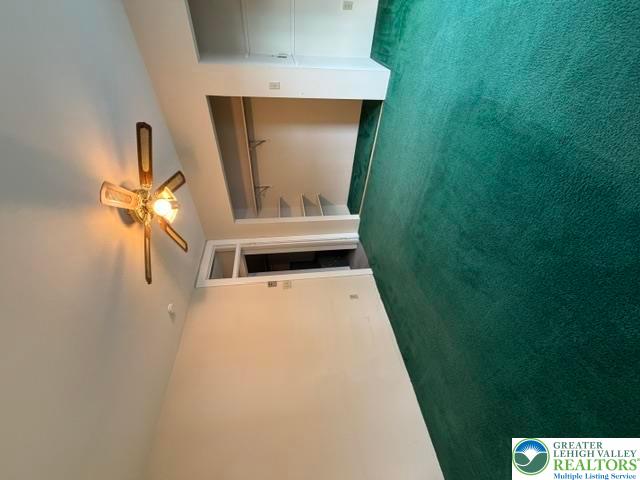 2107 West Broad Street Property Photo 21