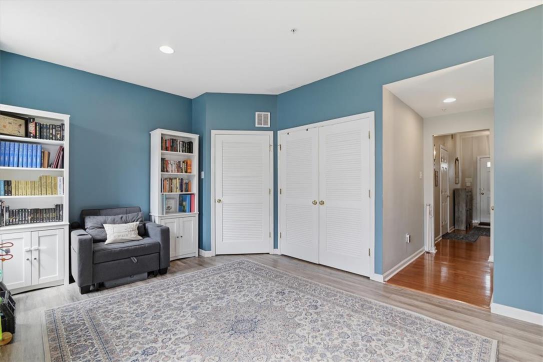 1648 Oakridge Lane Property Photo 48