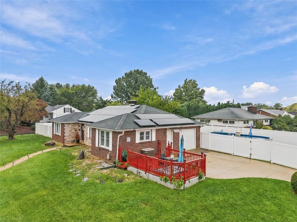 1405 W Highland Street Property Photo 11