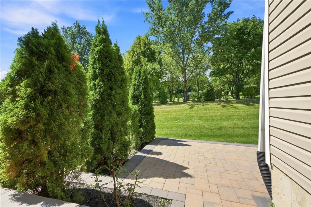 1692 Valley View Drive Property Photo 12