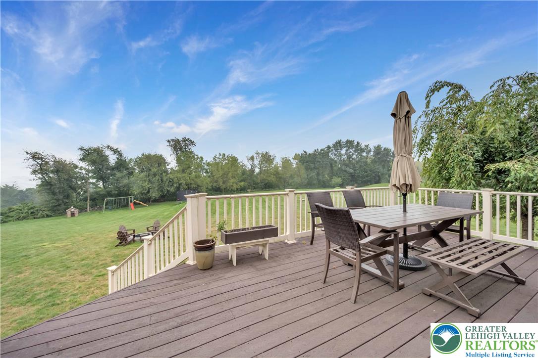 210 Eagle View Drive Property Photo 44