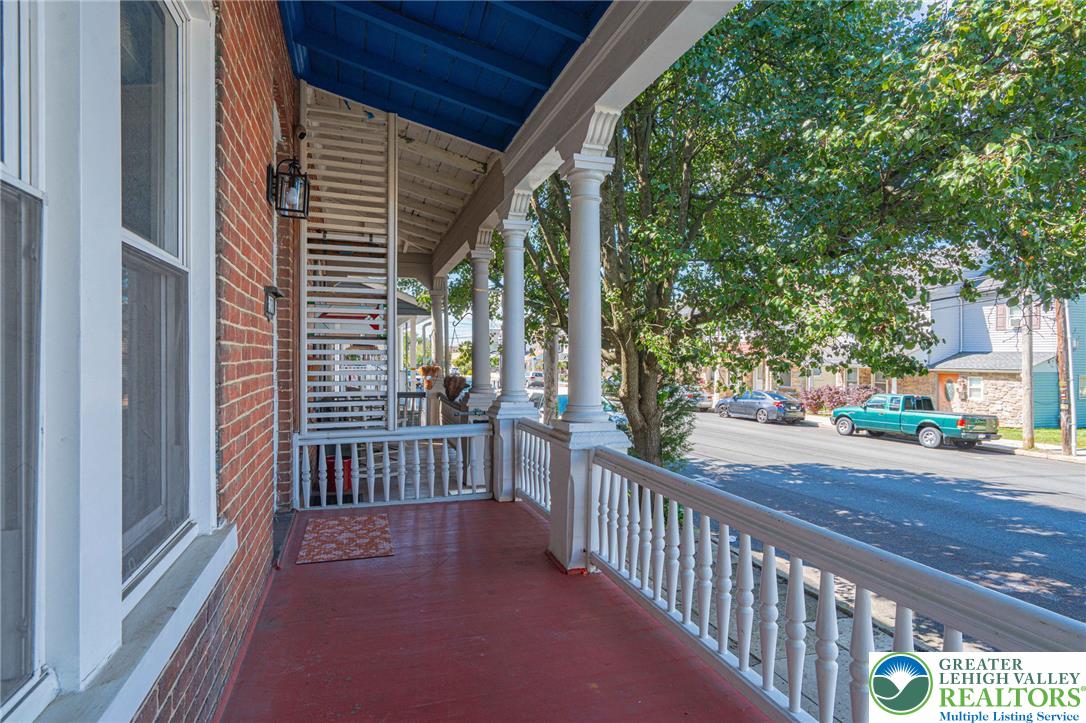 538 Broad Street Property Photo 3