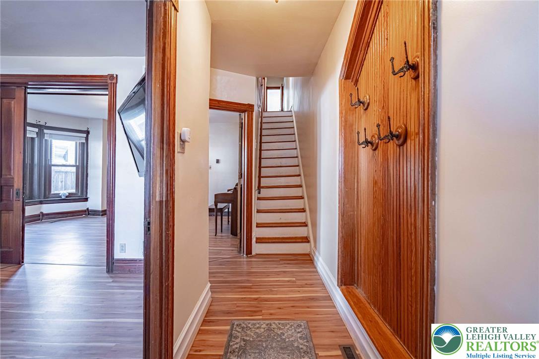 538 Broad Street Property Photo 5