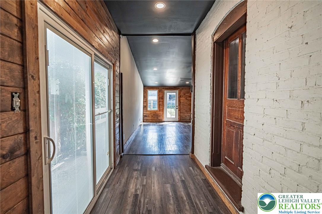 538 Broad Street Property Photo 24