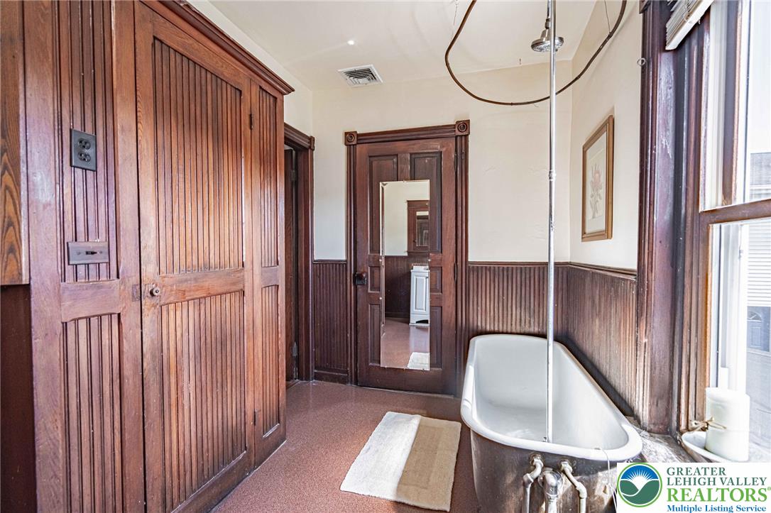 538 Broad Street Property Photo 34
