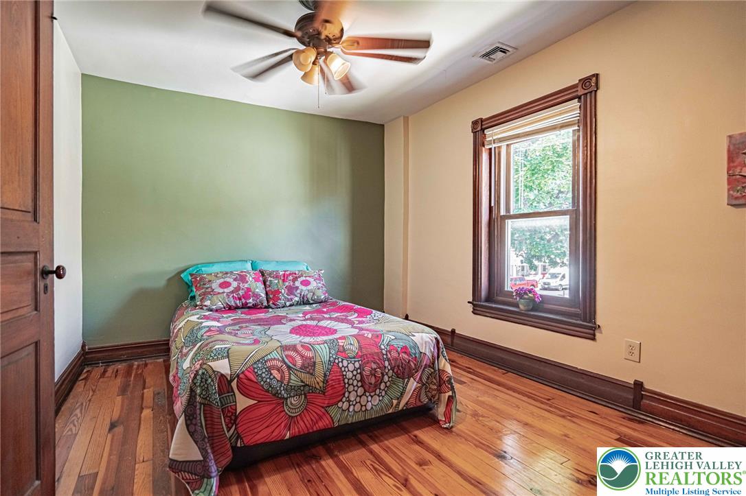 538 Broad Street Property Photo 37