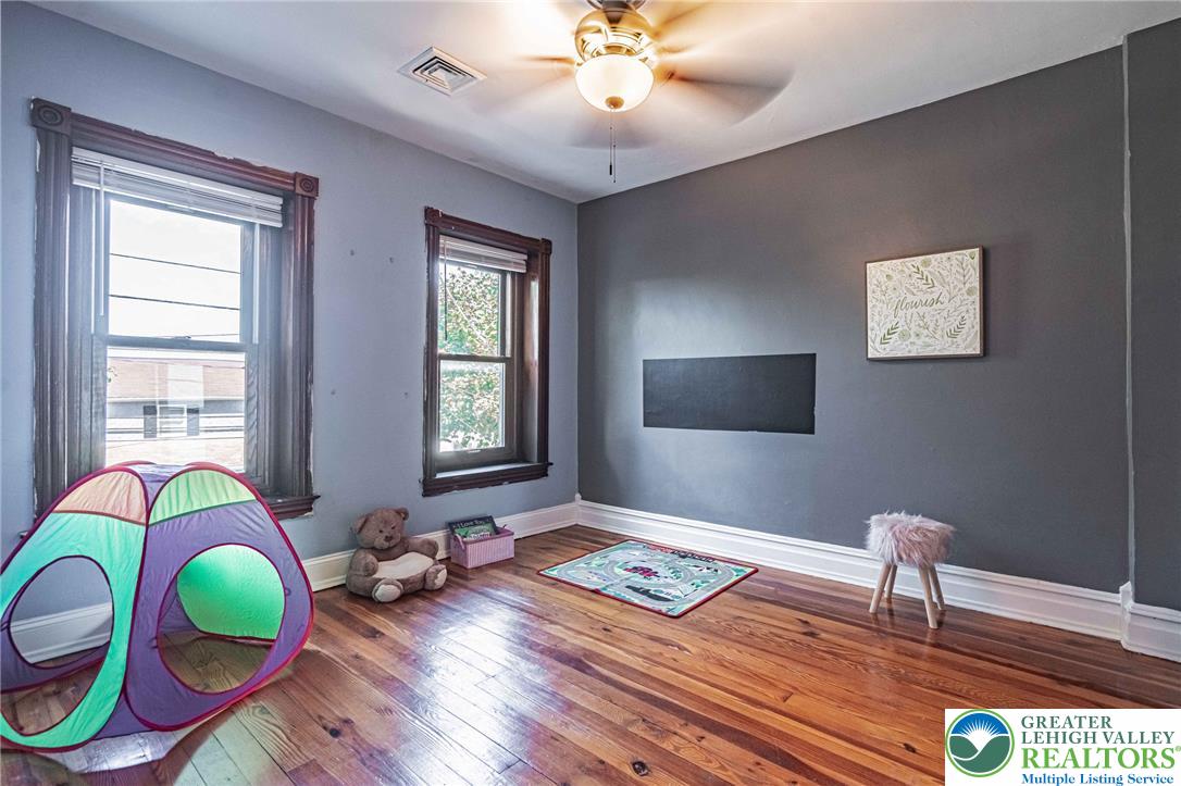 538 Broad Street Property Photo 41