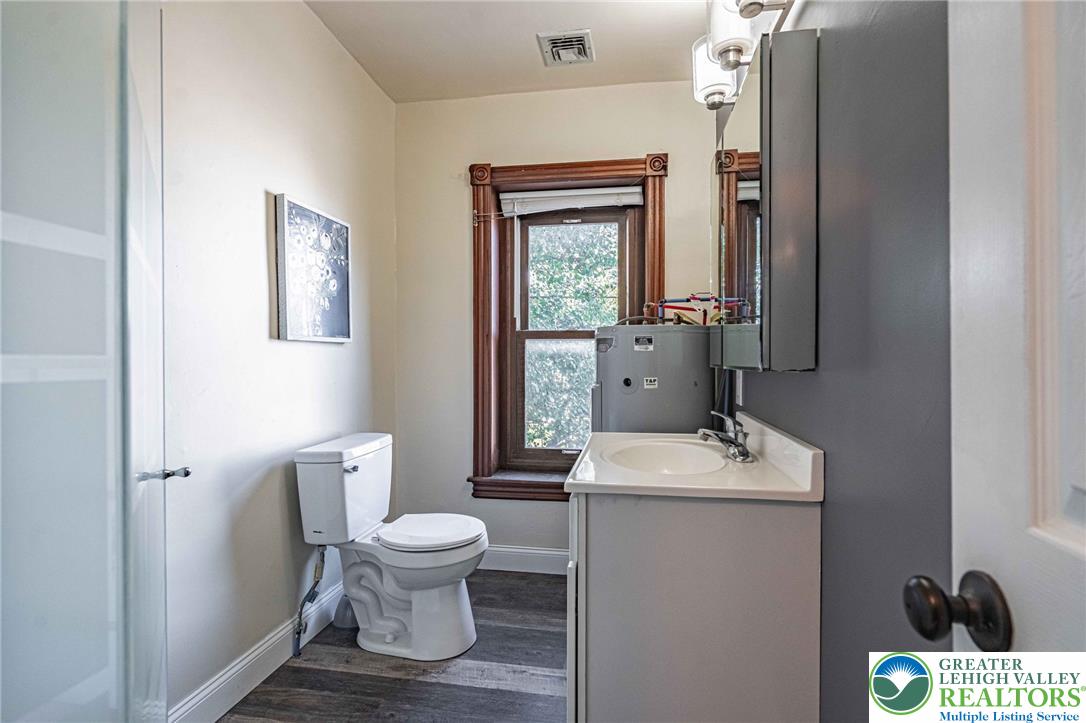 538 Broad Street Property Photo 43
